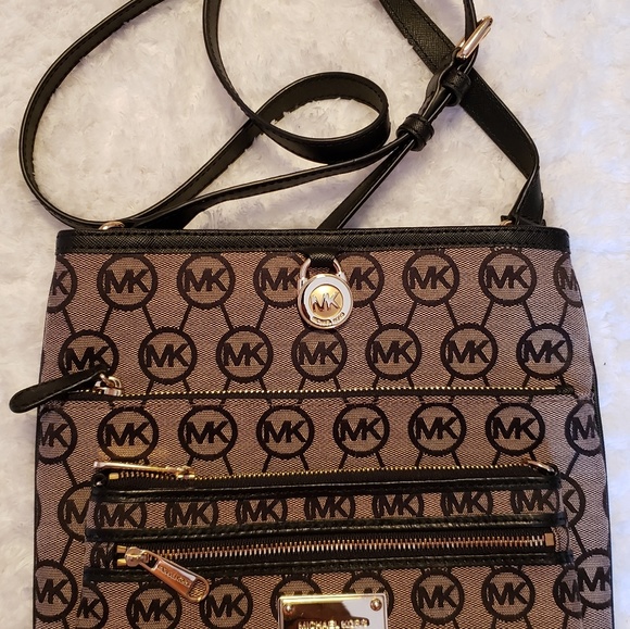 Sold - Picture 5 of 5